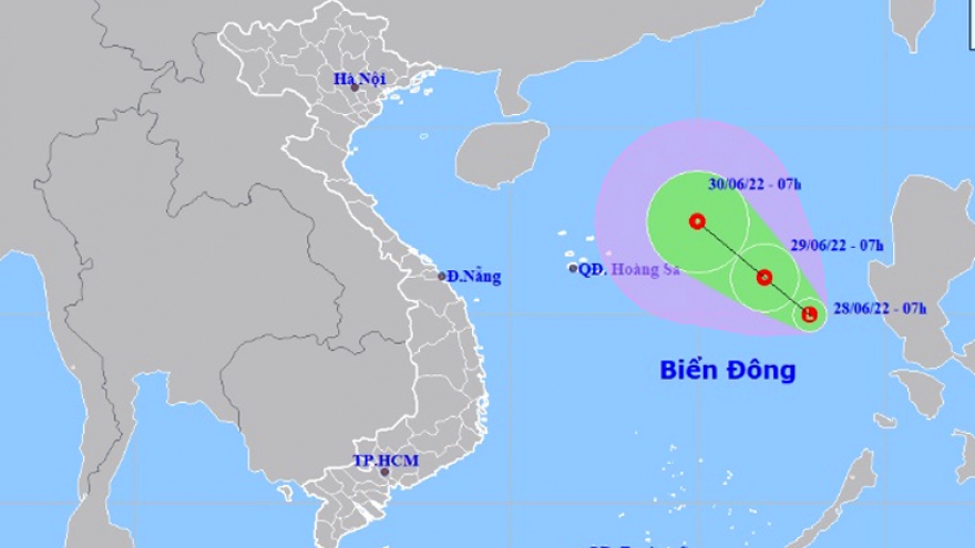 Heavy rain to cool off high temperatures in north Vietnam